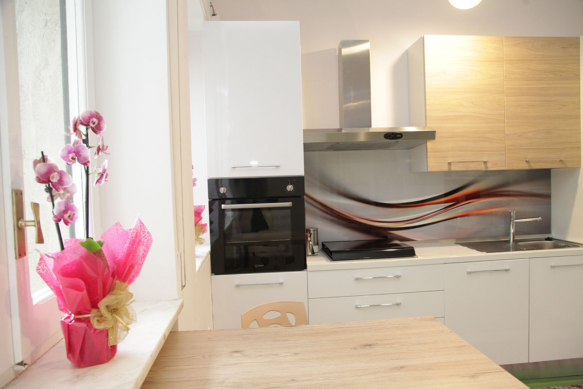 Learn Italian while Staying in Italian Home Apartment in Villa Castelli